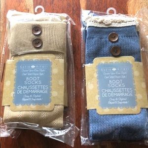 NWT Sofia Vitali Boot Socks (Set of 2) Blue & Tan